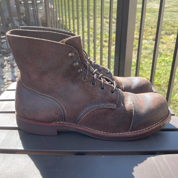 Red Wing 4590 Chocolate Muleskinner Iron Rangers - Picture 2 of 9